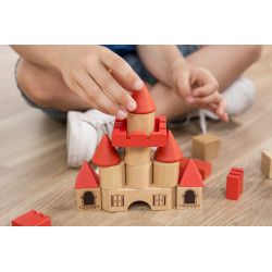 8413082940508 - CHÂTEAU EMPILABLE
